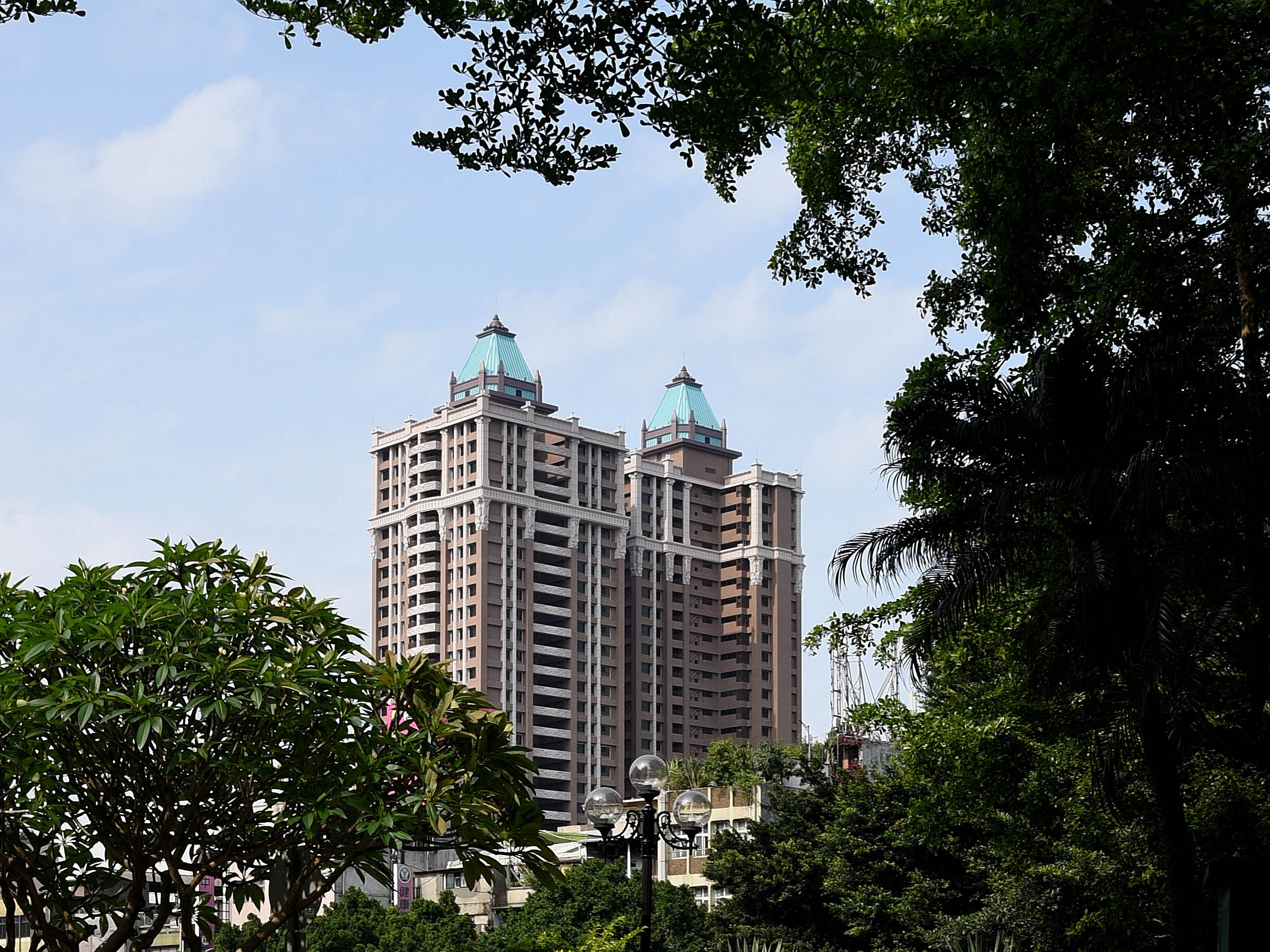 「寶石君品苑」外觀